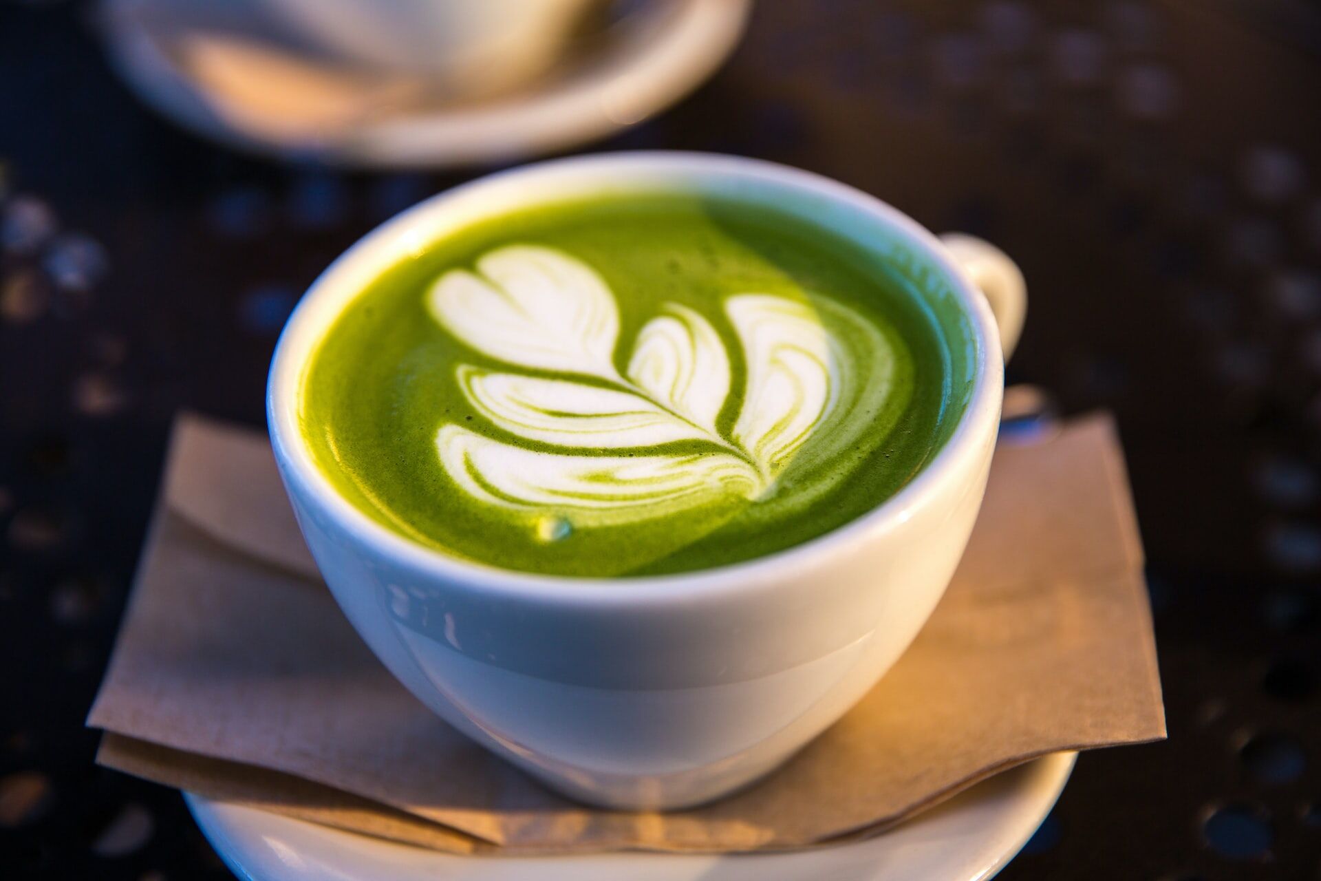Matcha latte, o 'leite' verde que d&aacute; sa&uacute;de