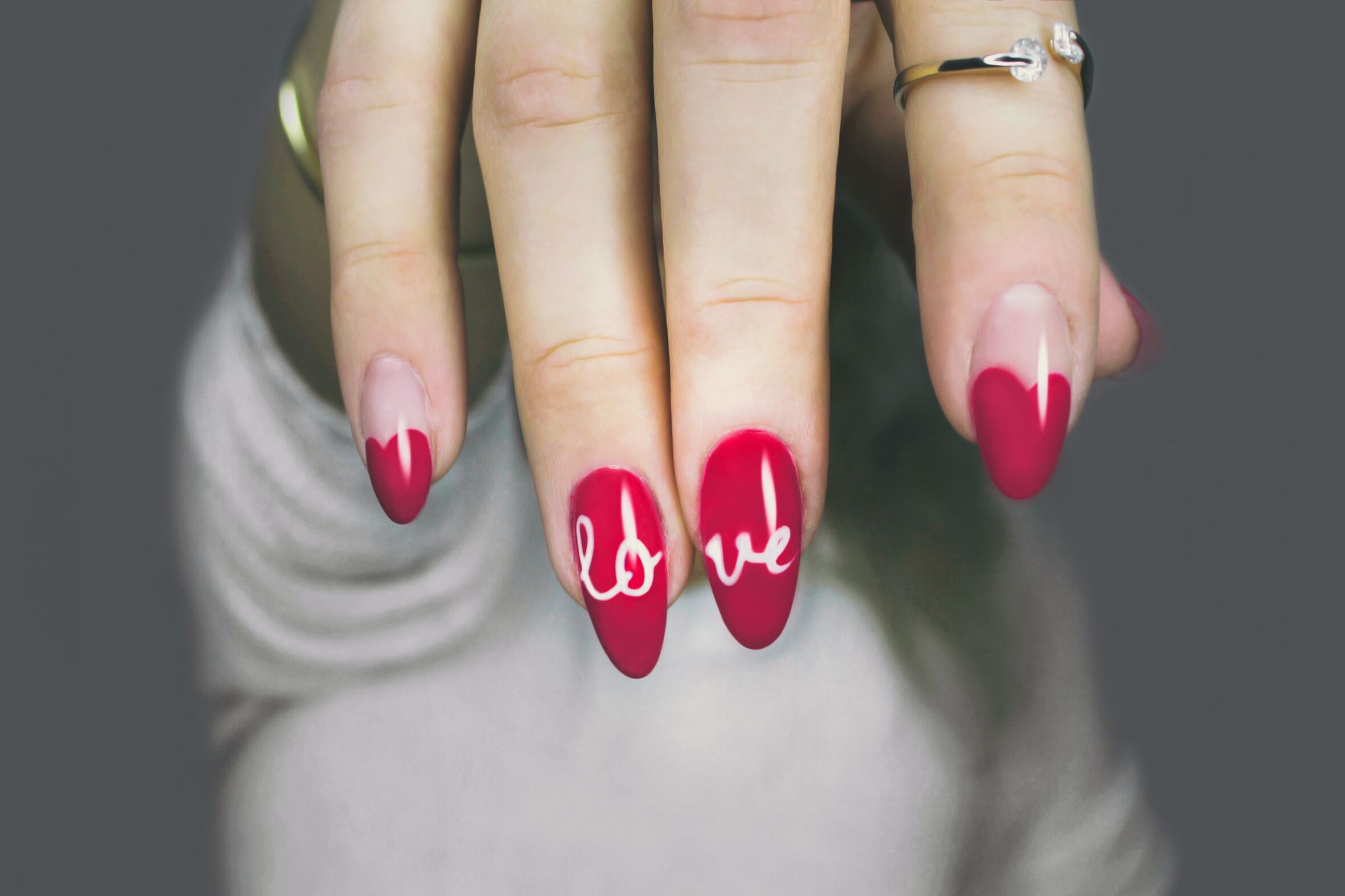 10 ideias de manicure para usar até ao final do ano