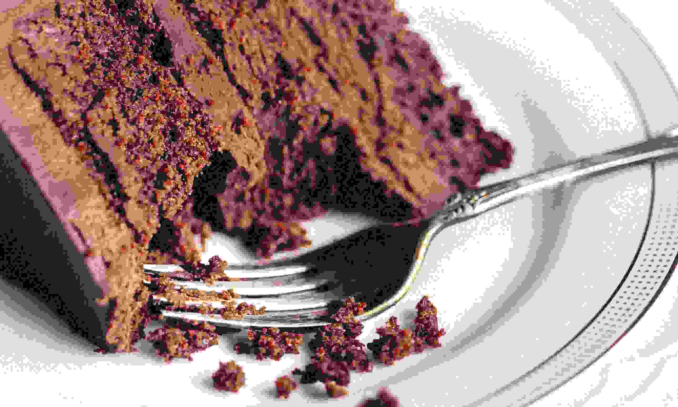 Esta tarte de três chocolates não compromete a linha