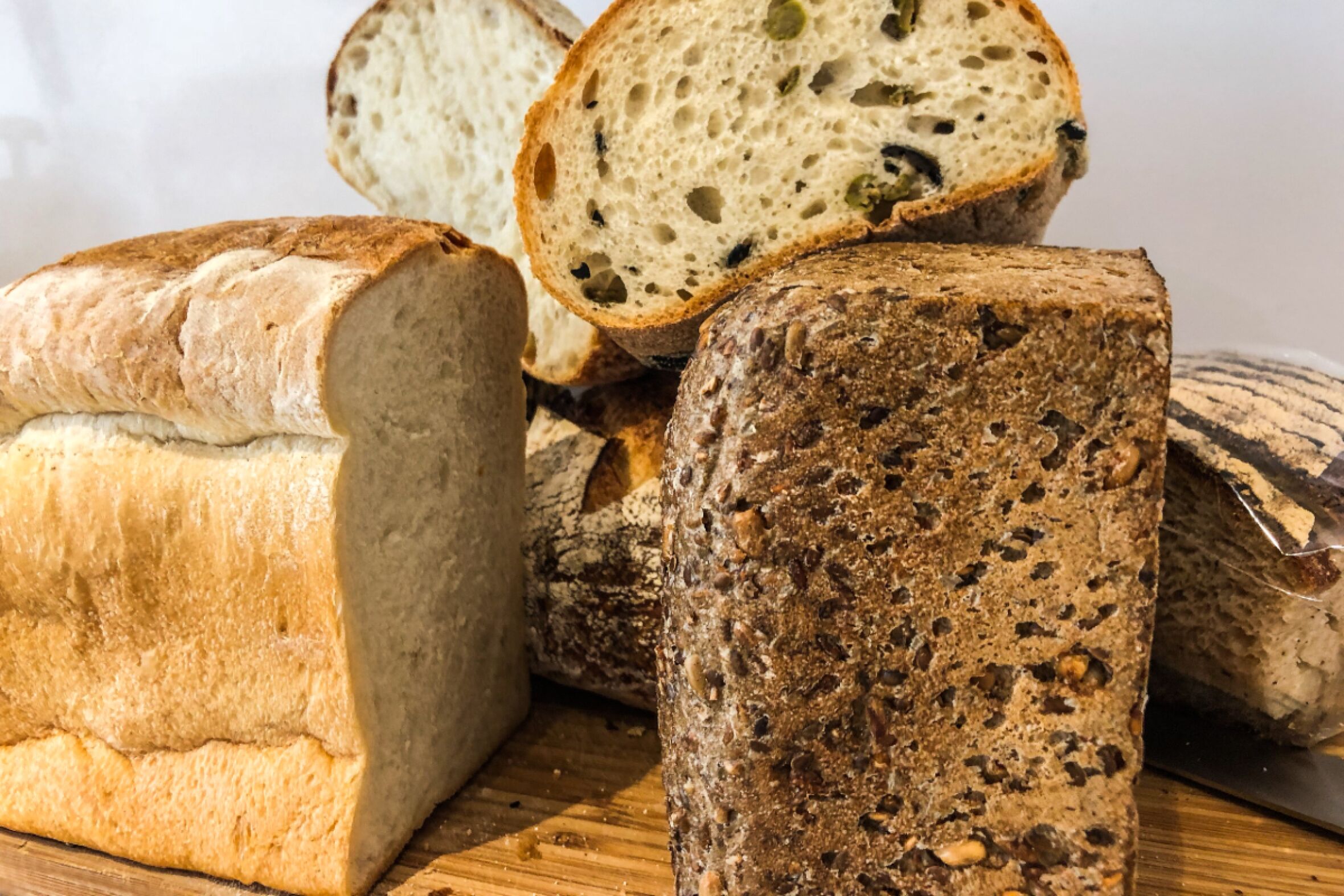 Será que tem mesmo de parar de comer pão para perder peso?