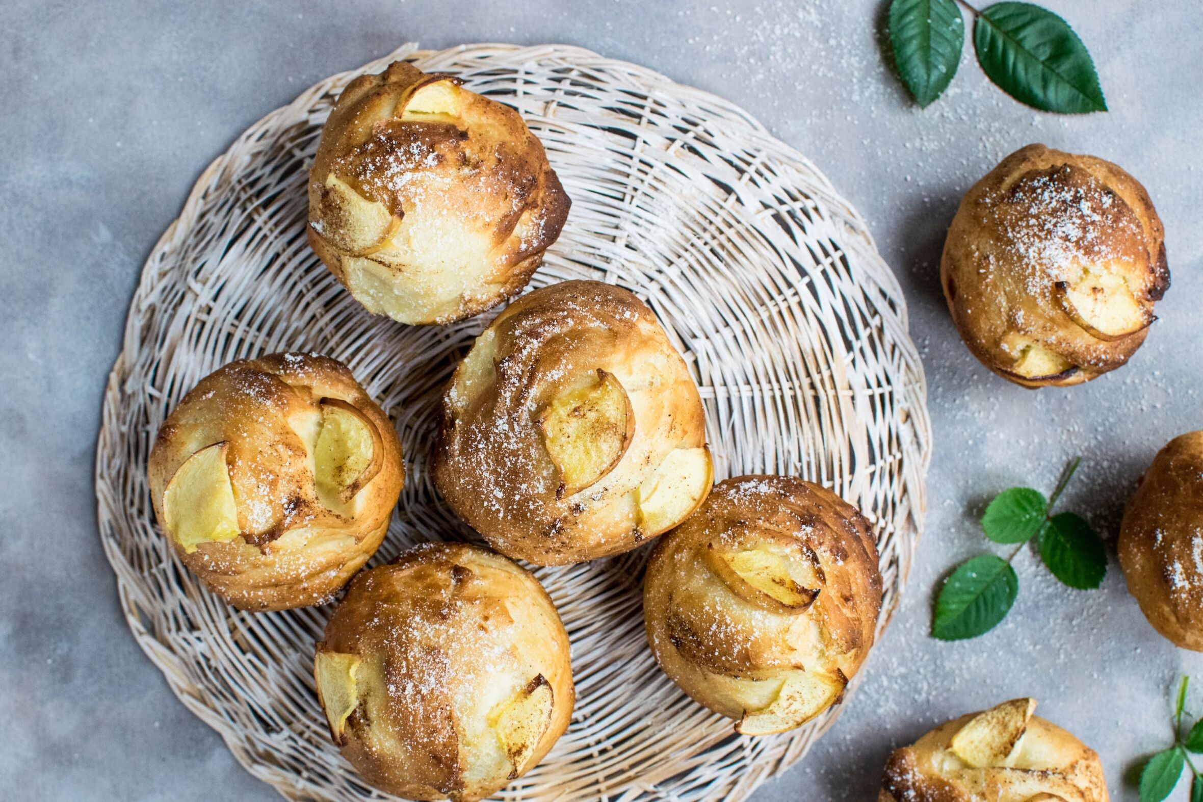 Muffin de maçã saudável e prático para levar na marmita
