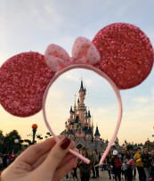 Disneyland&reg; Paris - 2 adultos e 1 crian&ccedil;a